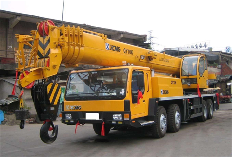 兴仁市吊车出租选择重点